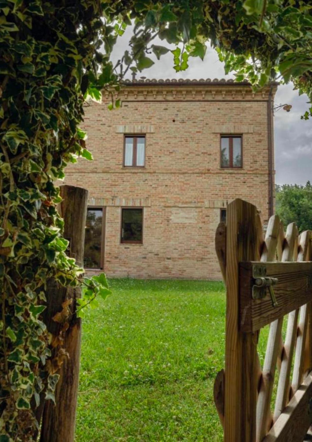 Tenuta Gran Bosco Loro Piceno Екстериор снимка